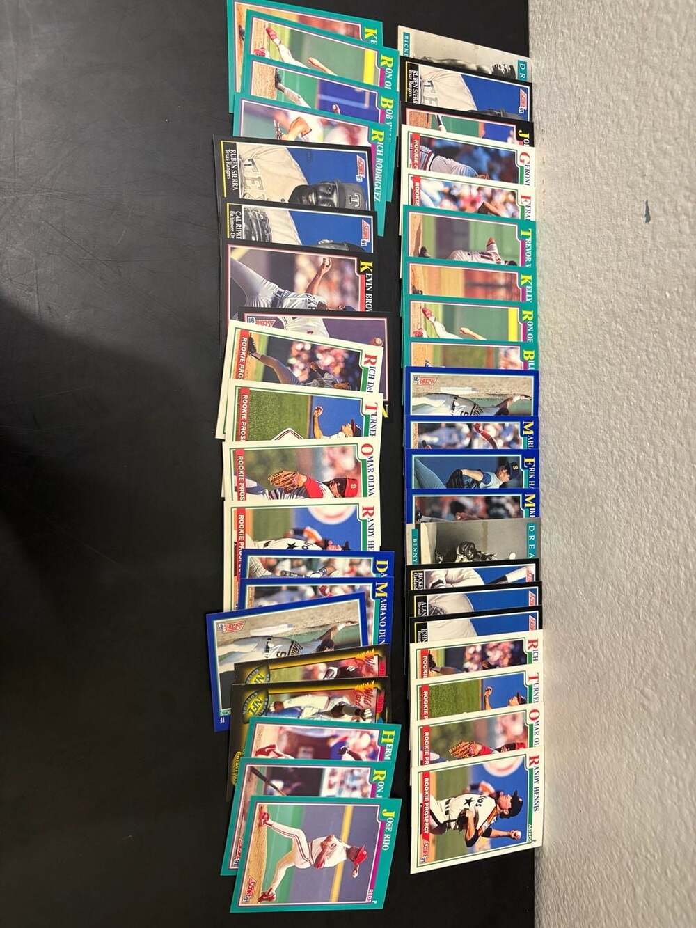 Roughly 40 Vintage Baseball Card Lot MLB Bulk Score Topps Fleer